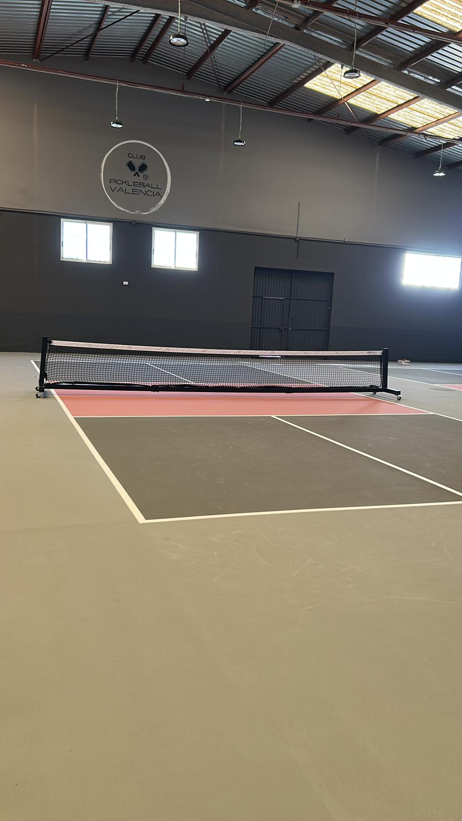 Pista del Club Pickleball Valencia tras la remodelación